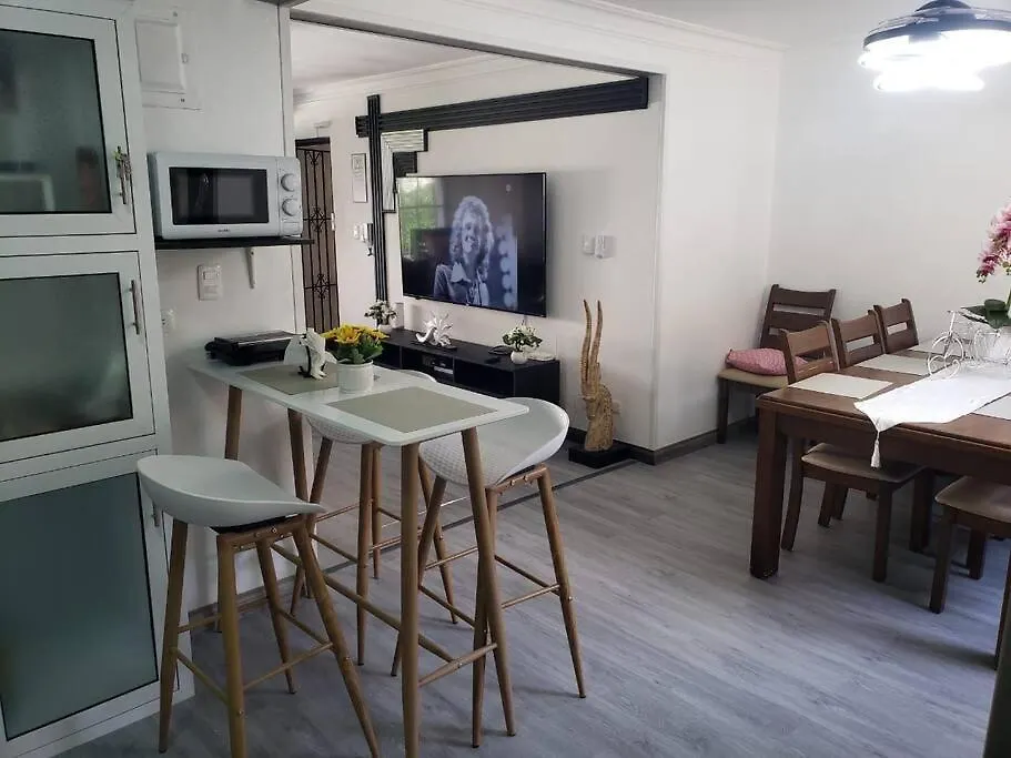 Apartment Los Robles Santo Domingo